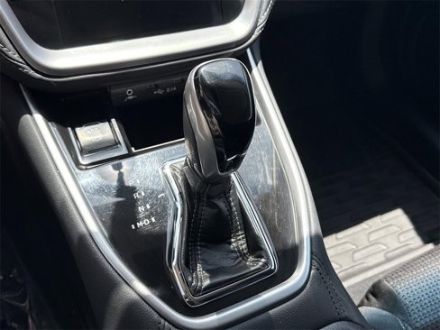 Used 2022 Subaru Outback Premium image 15