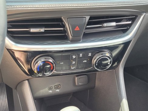 Used 2024 Buick Encore GX Sport Touring image 21