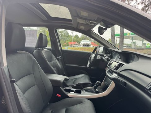 Used 2015 Honda Accord EX-L image 18