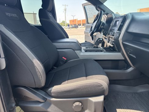 Used 2018 Ford F150 Raptor image 11
