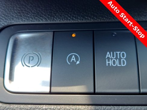 Used 2025 Chevrolet Equinox LT w/ Safety and Technology Package image 17