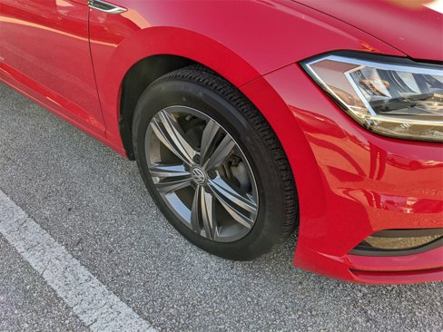Used 2020 Volkswagen Jetta R-Line w/ R-Line Cold Weather Package image 8