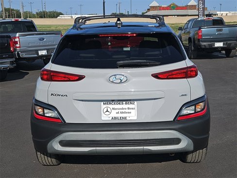 Used 2023 Hyundai Kona SEL image 6