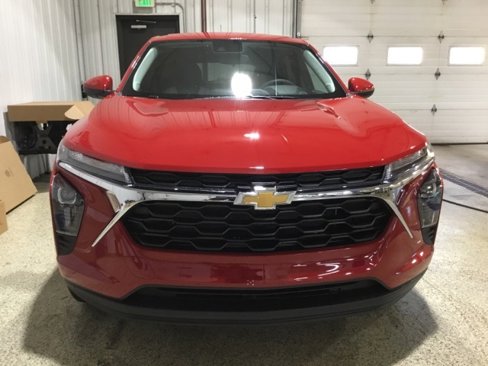 New 2026 Chevrolet Trax LS w/ LS Convenience Package image 7