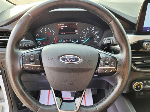 Used 2022 Ford Escape SE w/ Cold Weather Package image 23