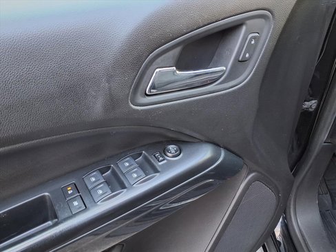 Used 2017 GMC Canyon SLE w/ All Terrain Package image 28