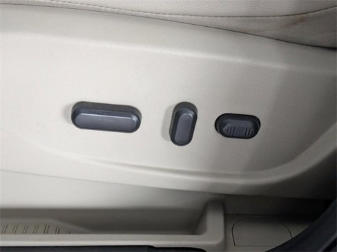 Used 2016 Ford Escape Titanium image 20