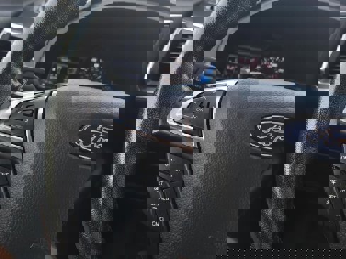 Used 2022 Ford Edge Titanium image 14