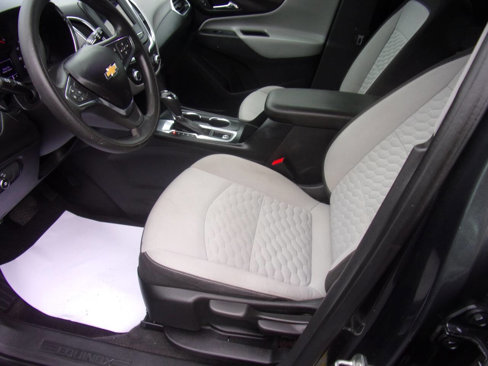 Used 2019 Chevrolet Equinox LS image 19