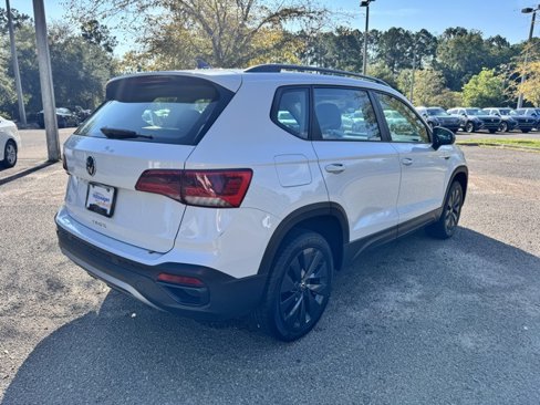 Certified 2024 Volkswagen Taos S image 6