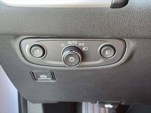 Used 2020 GMC Terrain SLT image 18