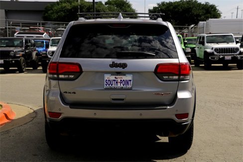 Used 2018 Jeep Grand Cherokee Trailhawk w/ Trailhawk Luxury Group image 6