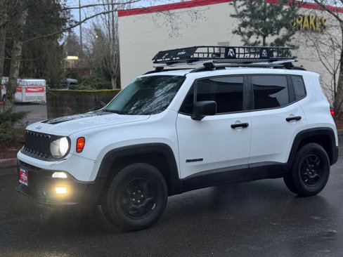 Used 2017 Jeep Renegade Sport w/ Power & Air Group image 4