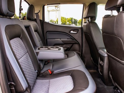 Used 2019 Chevrolet Colorado Z71 image 34