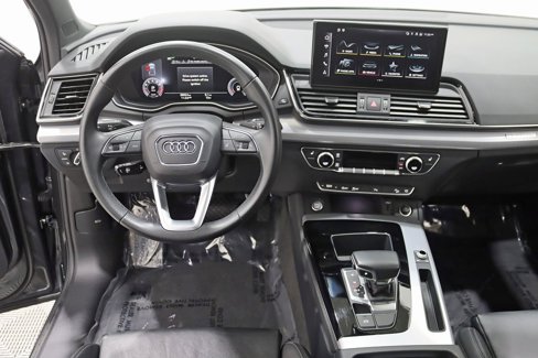 Used 2021 Audi Q5 2.0T Premium Plus w/ Premium Plus Package image 11