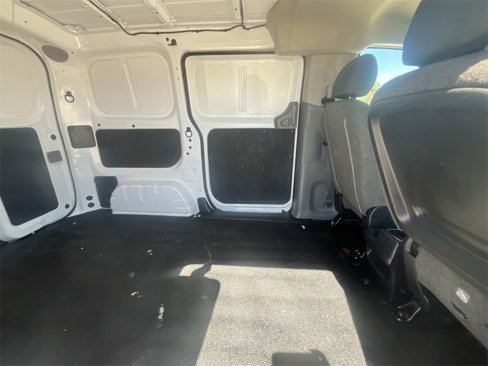 Used 2020 Nissan NV200 S image 16