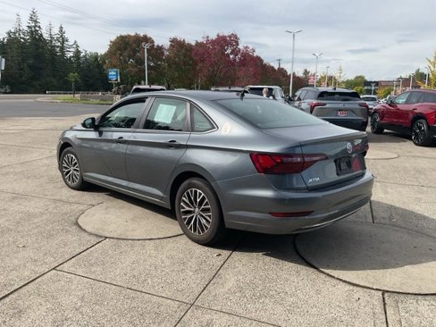 Used 2021 Volkswagen Jetta S image 5