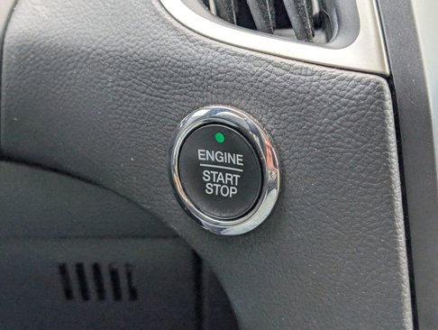 Used 2021 Ford Edge SEL w/ Convenience Package image 16