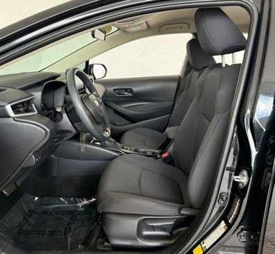 Used 2022 Toyota Corolla LE image 10
