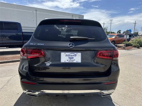 Used 2022 Mercedes-Benz GLC 300 image 5