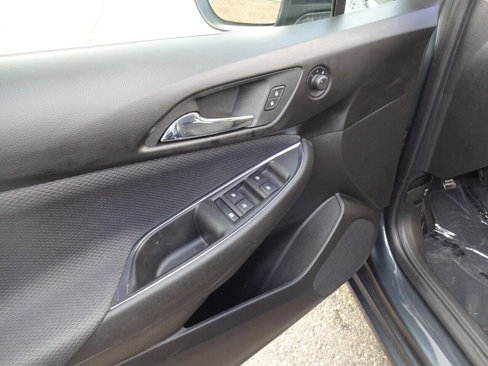 Used 2019 Chevrolet Cruze LT image 19