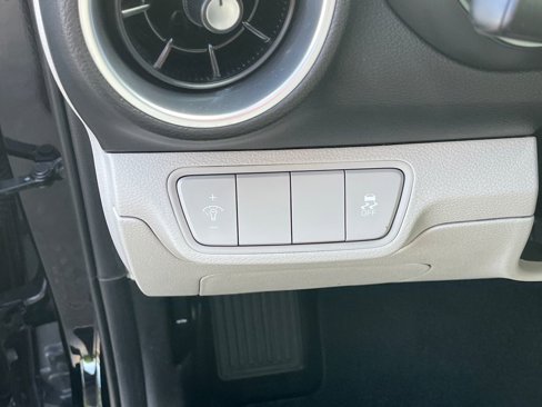 Used 2023 Kia Forte LXS image 15