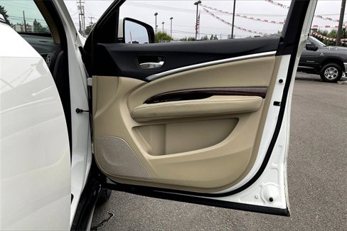 Used 2017 Acura MDX SH-AWD image 24