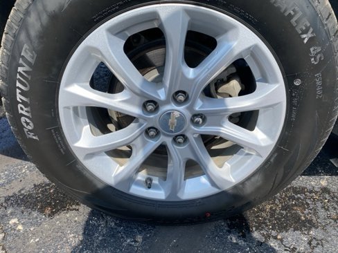 Certified 2020 Chevrolet Equinox LT w/ Driver Convenience Package image 10