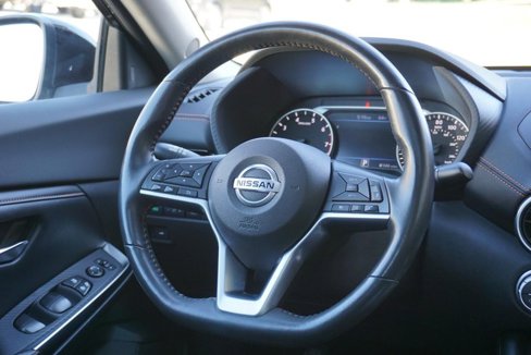 Used 2020 Nissan Sentra SR w/ Premium Package image 31