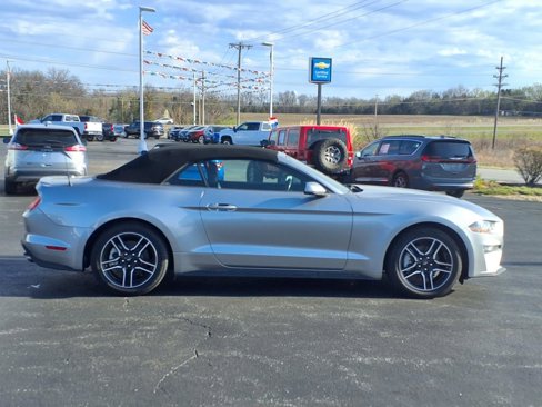 Used 2022 Ford Mustang Premium image 27