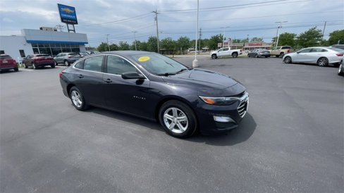 Used 2022 Chevrolet Malibu LS image 2