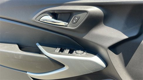 New 2025 Chevrolet Trax LS w/ LS Convenience Package image 25