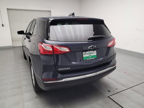 Used 2018 Chevrolet Equinox LT image 6