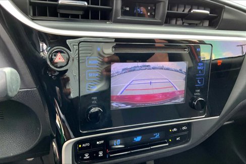 Used 2019 Toyota Corolla LE image 27
