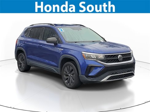Used 2022 Volkswagen Taos S image 1