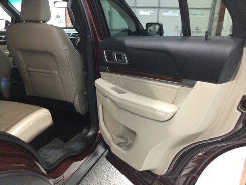 Used 2018 Ford Explorer Limited w/ Equipment Group 301A image 20