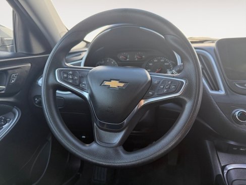 Used 2023 Chevrolet Malibu LT image 8