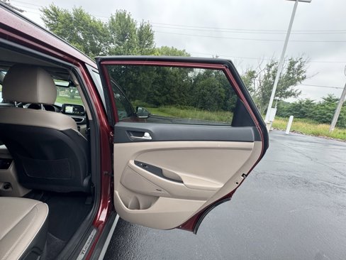 Used 2019 Hyundai Tucson Ultimate w/ Cargo Package image 28