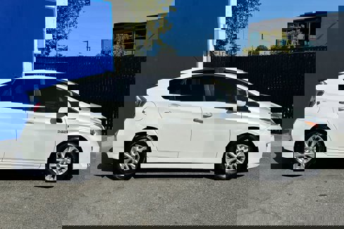 Used 2015 Toyota Prius Prime Plug-In Hybrid image 2