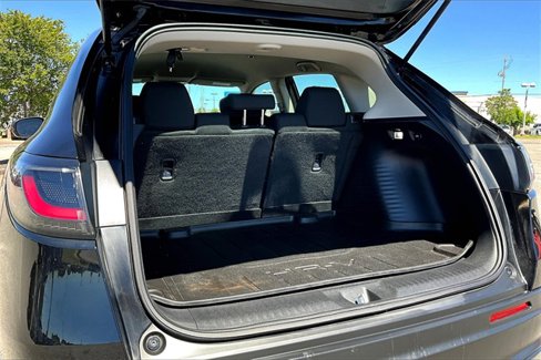 Used 2023 Honda HR-V LX image 30