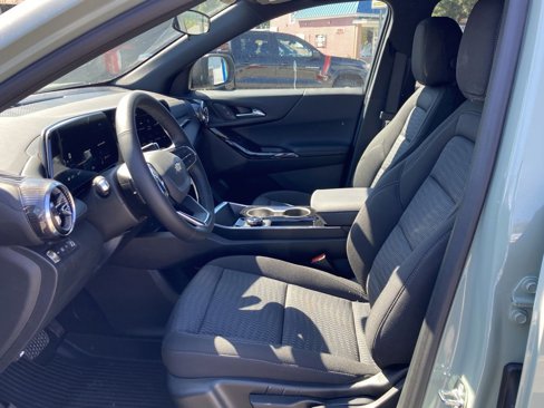New 2026 Chevrolet Equinox LT image 9