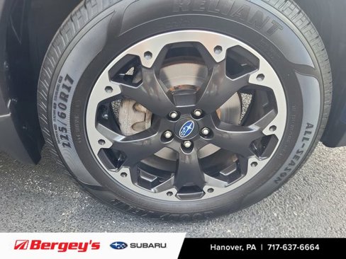 Used 2022 Subaru Crosstrek 2.0i Premium w/ Moonroof Package image 21