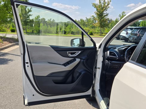 Used 2023 Subaru Forester Premium image 20
