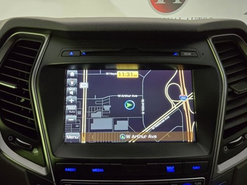 Used 2017 Hyundai Santa Fe Limited image 15
