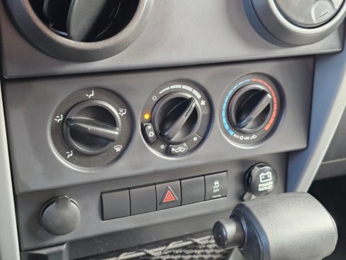 Used 2010 Jeep Wrangler Sport image 36
