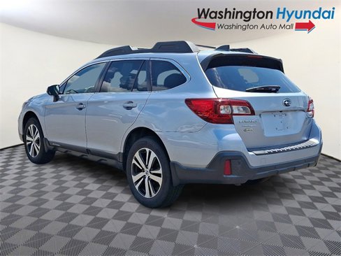 Used 2019 Subaru Outback 2.5i Limited w/ Popular Package #2 image 4