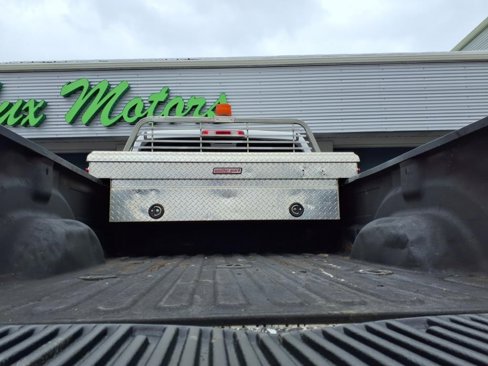 Used 2018 RAM 2500 Tradesman w/ Chrome Appearance Group image 17