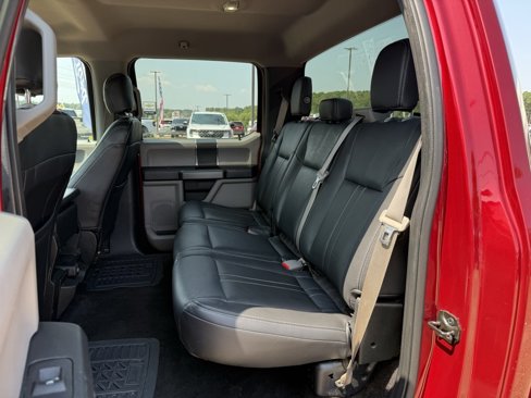 Used 2016 Ford F150 XLT image 16