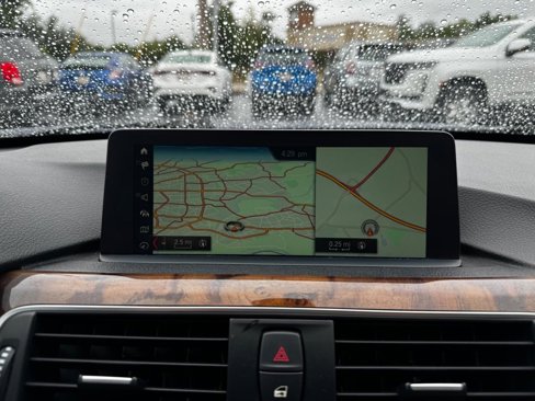 Used 2018 BMW 320i Sedan image 20