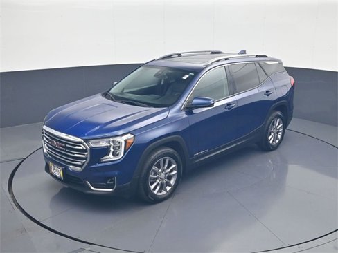 Used 2022 GMC Terrain SLT image 13